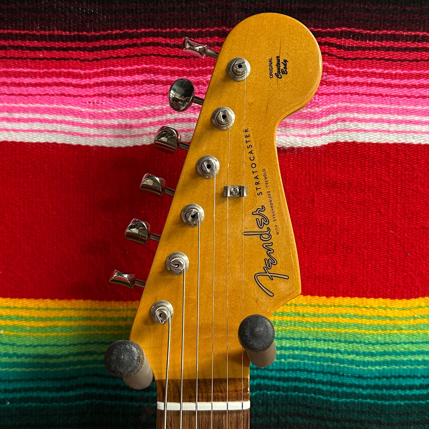 Fender John Mayer Stratocaster 3-Color Sunburst. (2014)