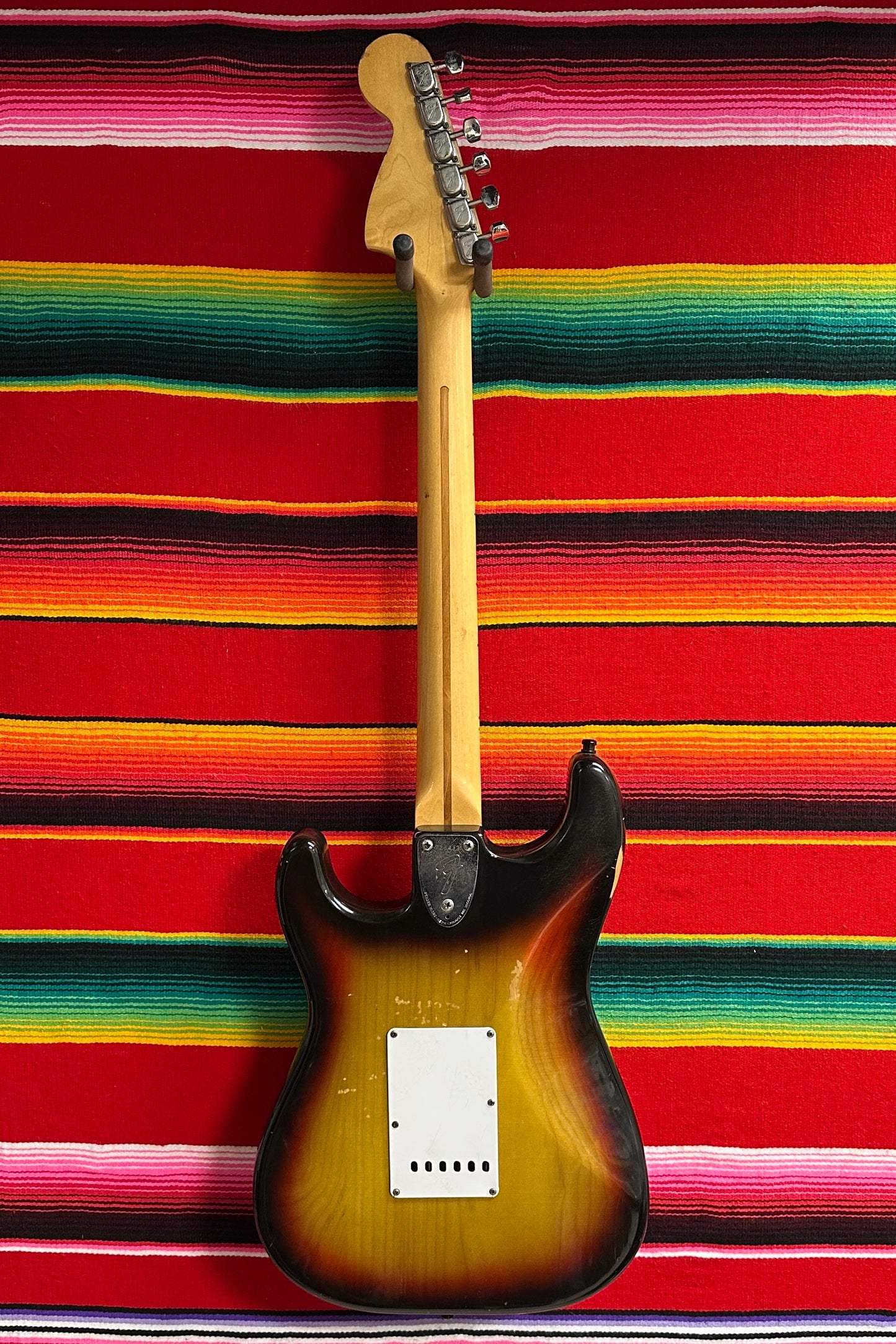 Fender Stratocaster in Sunburst w/ Kahler (1976)