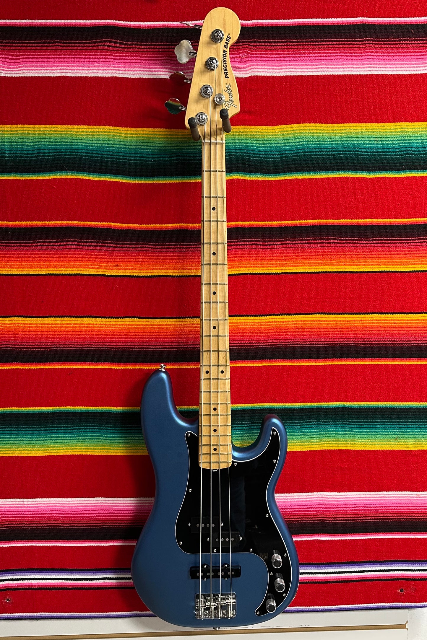 Fender American Performer Precision Bass Satin Lake Placid Blue (2021)
