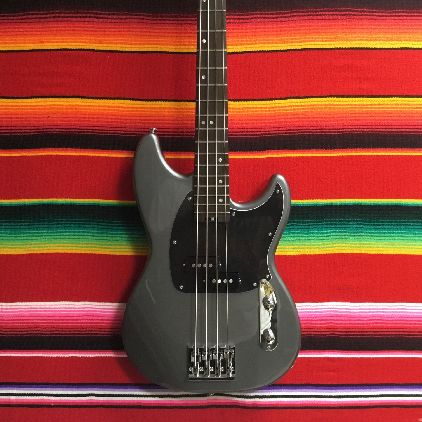 Schecter Diamond Series Banshee Bass Carbon Grey (2024)