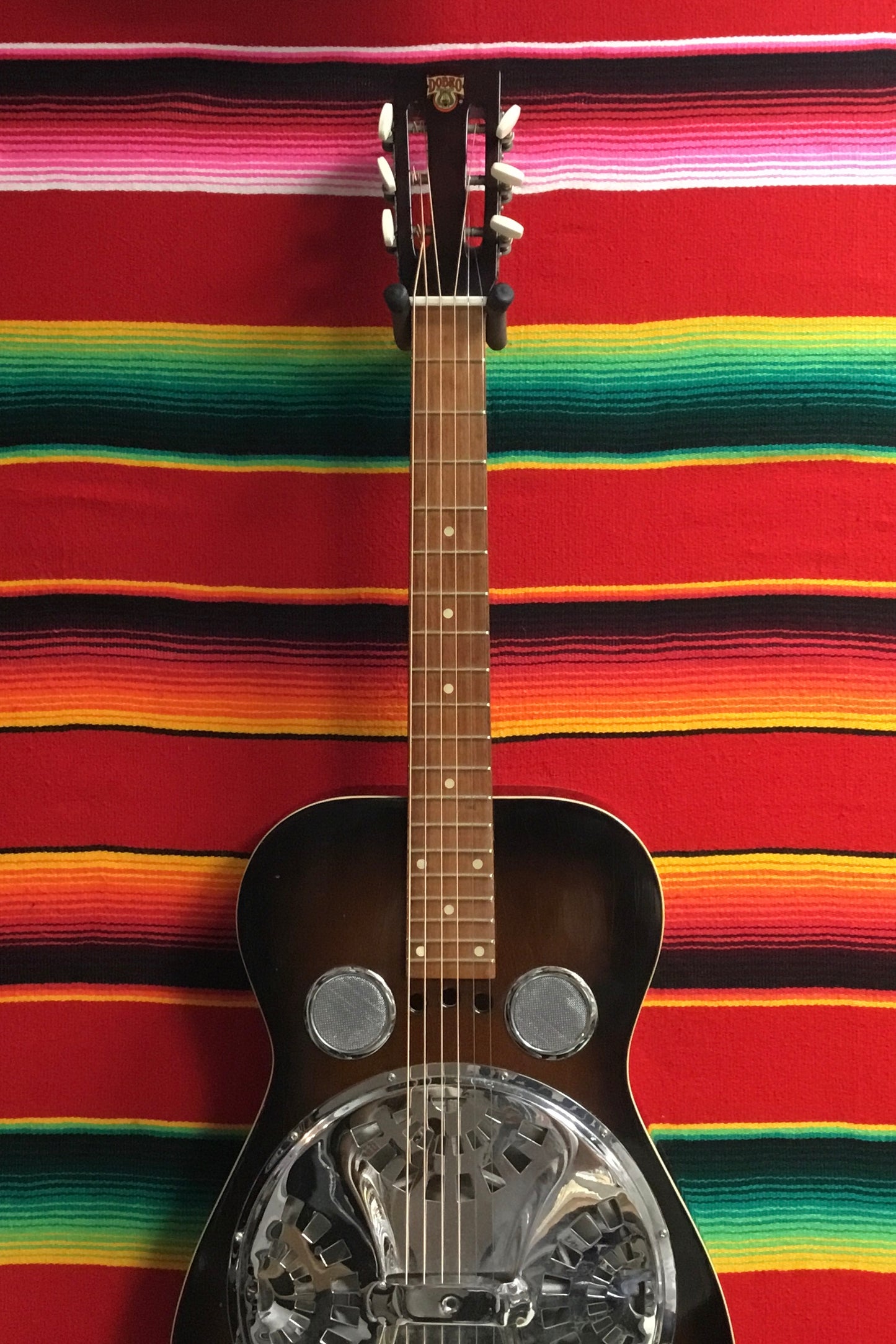 Dobro Model 60D-S Square Neck Resonator Sunburst (1972)