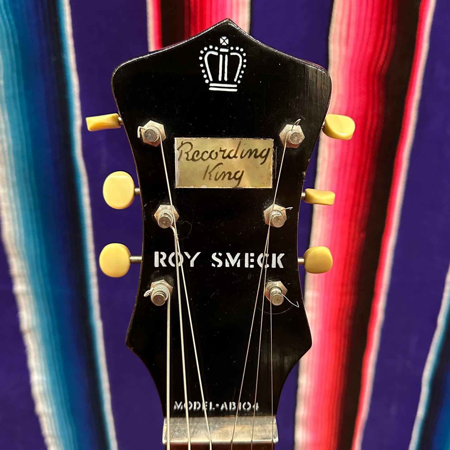 Recording King Roy Smeck Model AB104 Sunburst (1938)