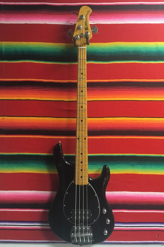 Ernie Ball/Music Man Sterling Classic H4 Black (2010)