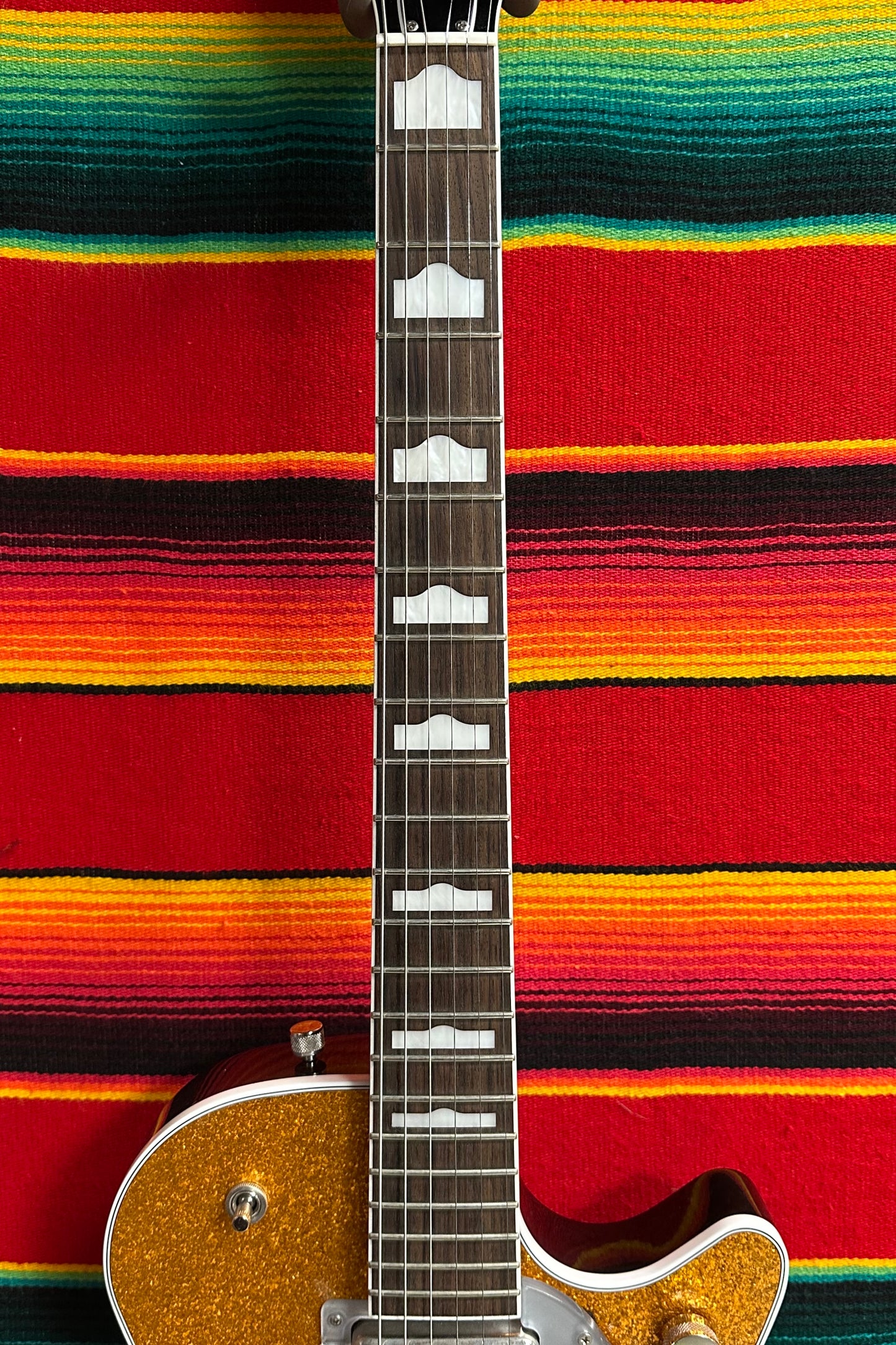 Gretsch G6129T-89VS in Bigsby Gold Sparkle (2022)