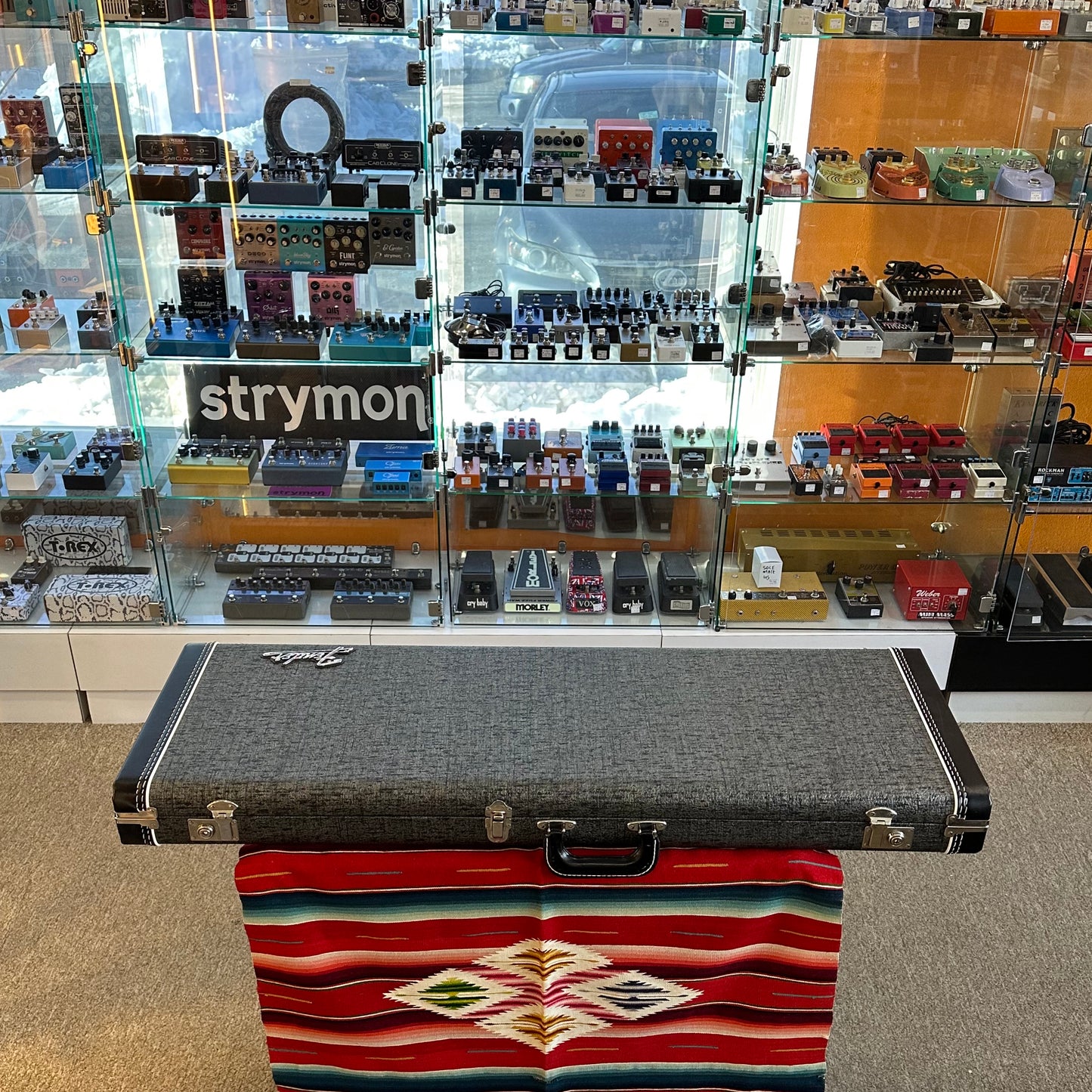 Fender John Mayer Stratocaster 3-Color Sunburst. (2014)