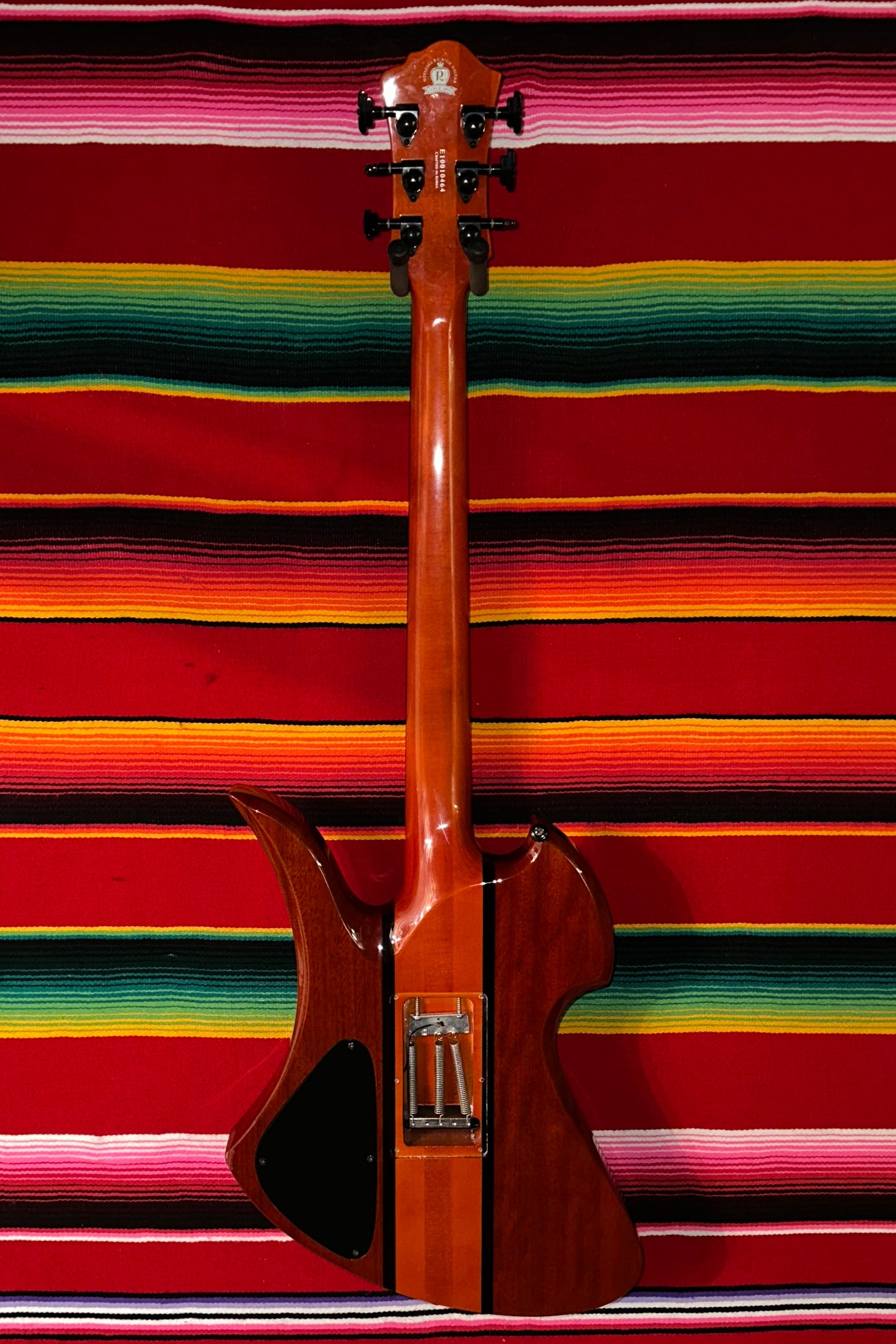 B.C. Rich Mockingbird ST Honey Burst (2011)