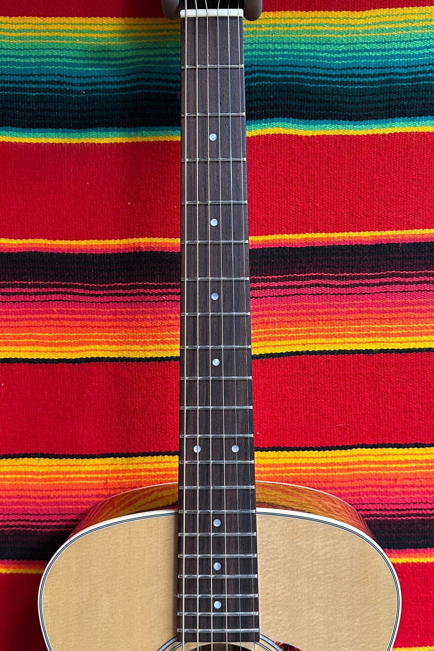 Guild Westerly Collection M-140 Natural