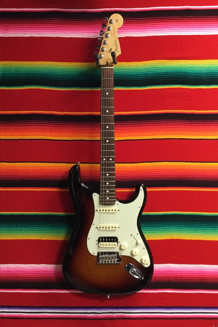 Fender American Professional Stratocaster HSS Shawbucker Sunburst (2016)