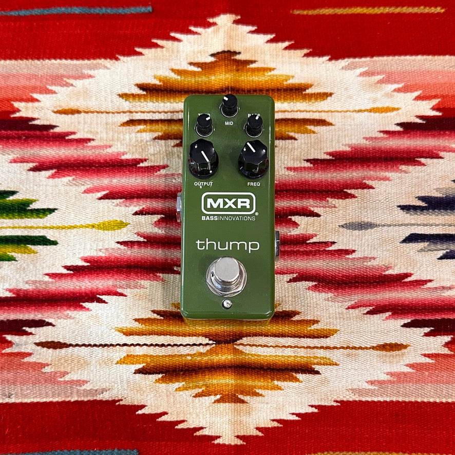 MXR M281 Thump Bass Preamp