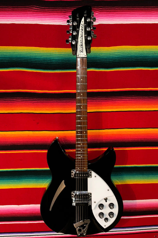 Rickenbacker 330/12 Jetglo (1991)