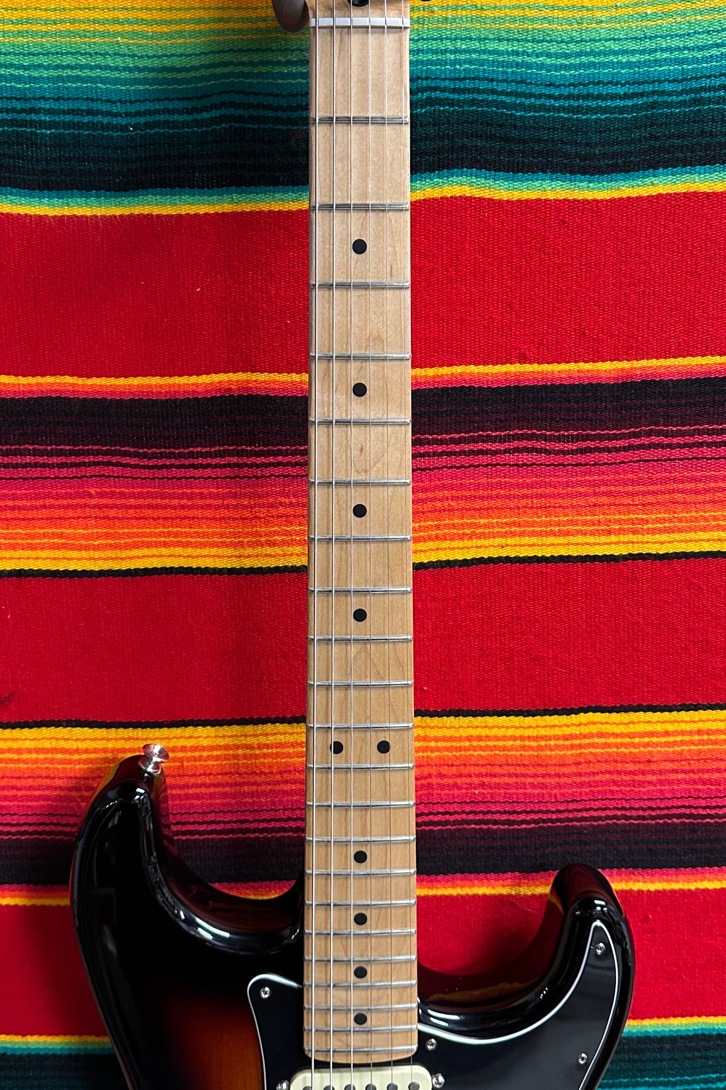 Fender MIM Limited Edition Player Stratocaster Sunburst (2022)