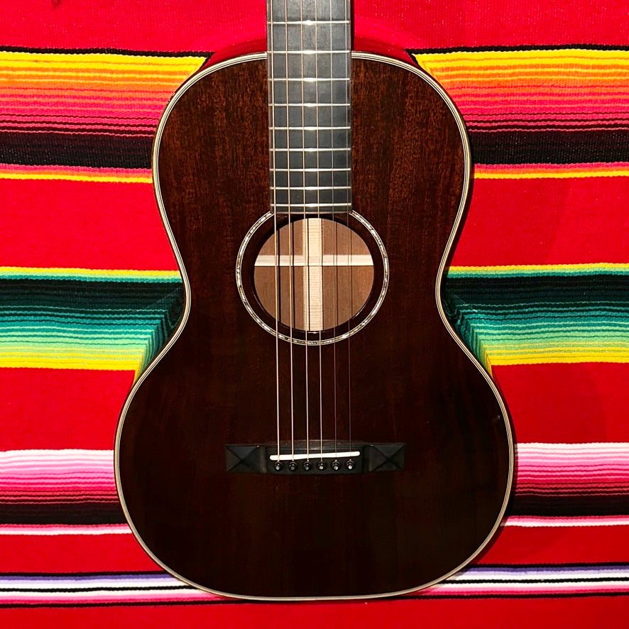 Huss & Dalton 0-SP Custom 12-Fret Sinker Mahogany (2013)