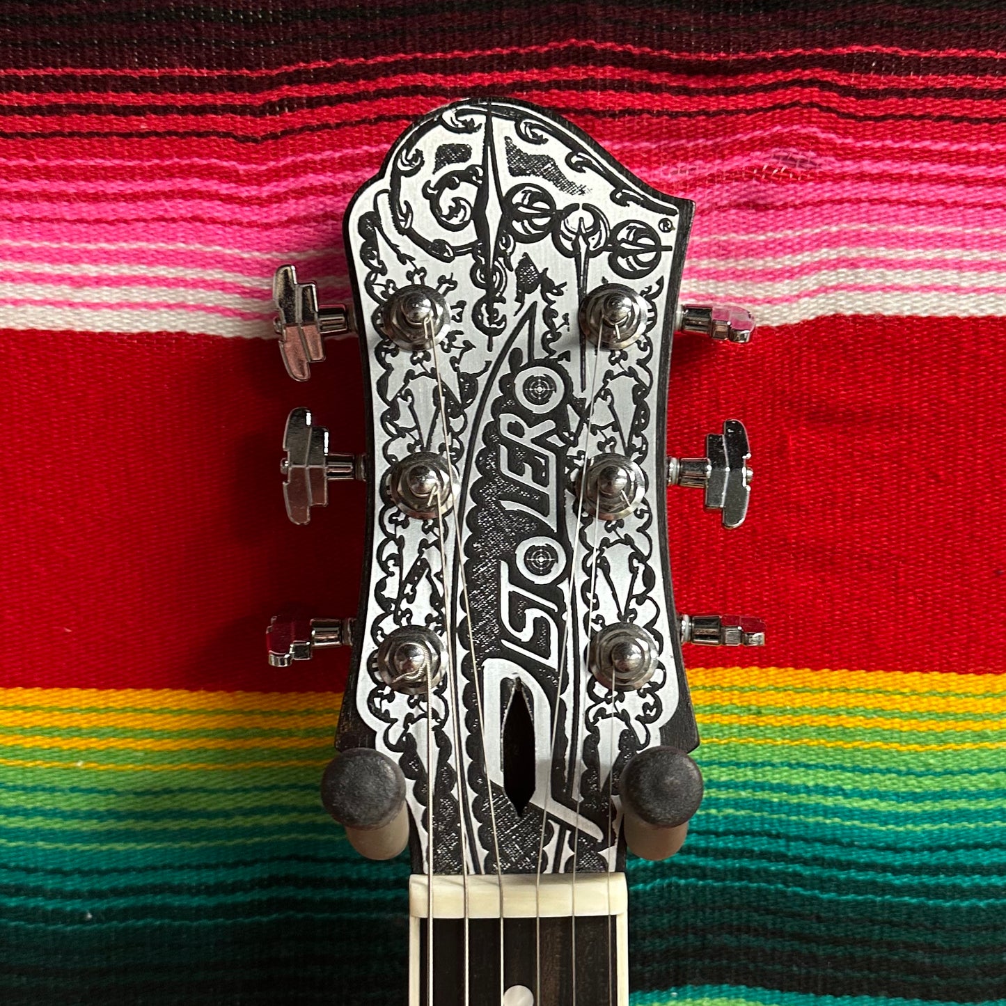 Teye T-Series Distressed Pistolero Natural (2018)