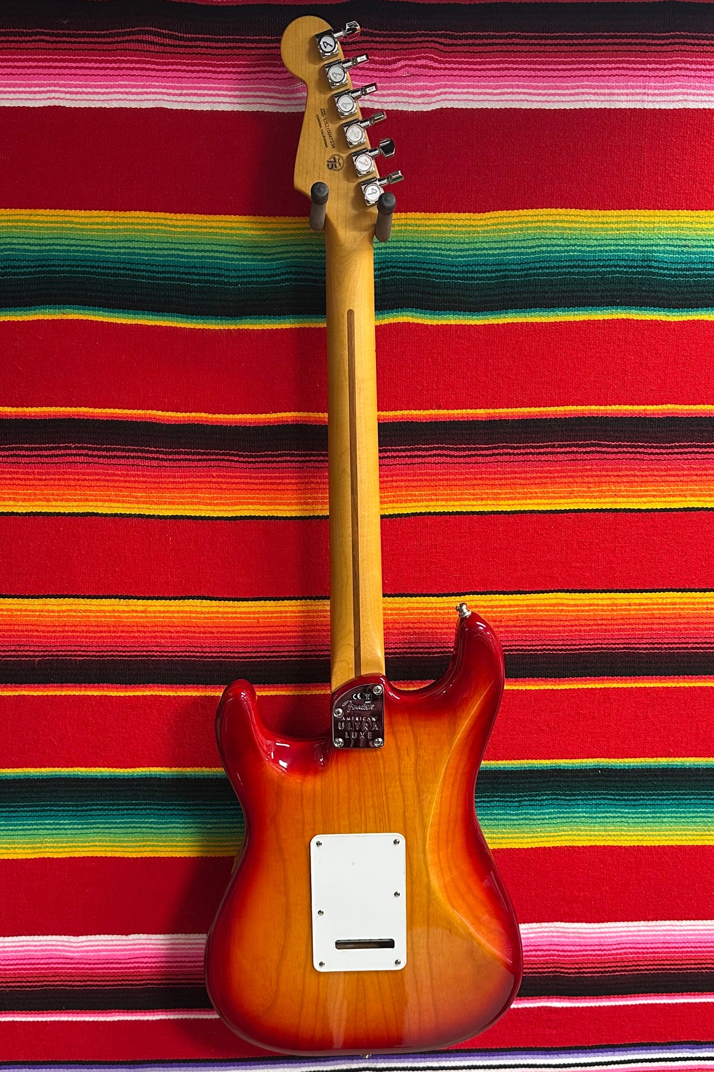 Fender American Ultra Luxe Stratocaster Plasma Red Burst (2021)