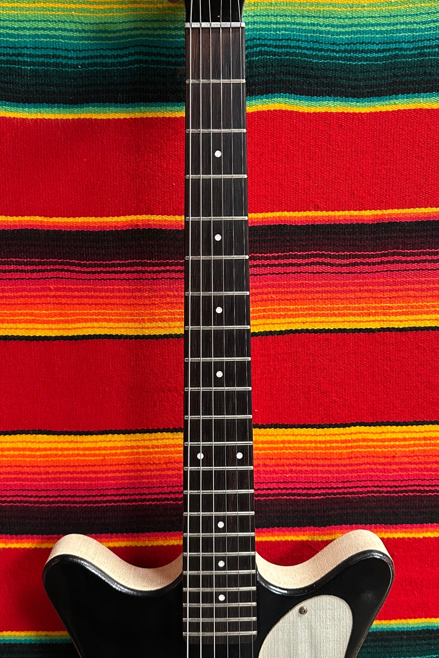 Danelectro Model 3011 DC-1 Shorthorn Black (1958-59)