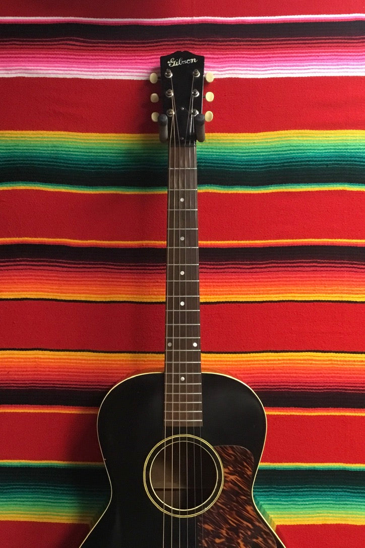 Gibson L-00 Black (1940)