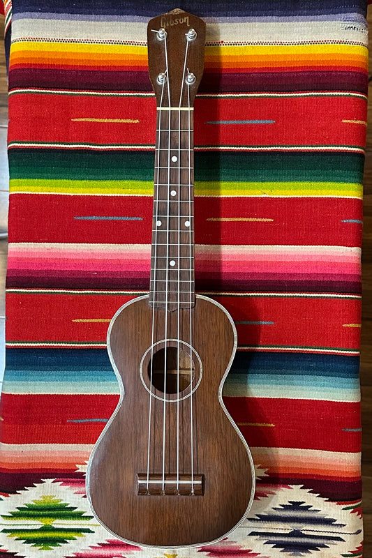 Gibson UKE-3 Soprano Ukulele (1949-1950)