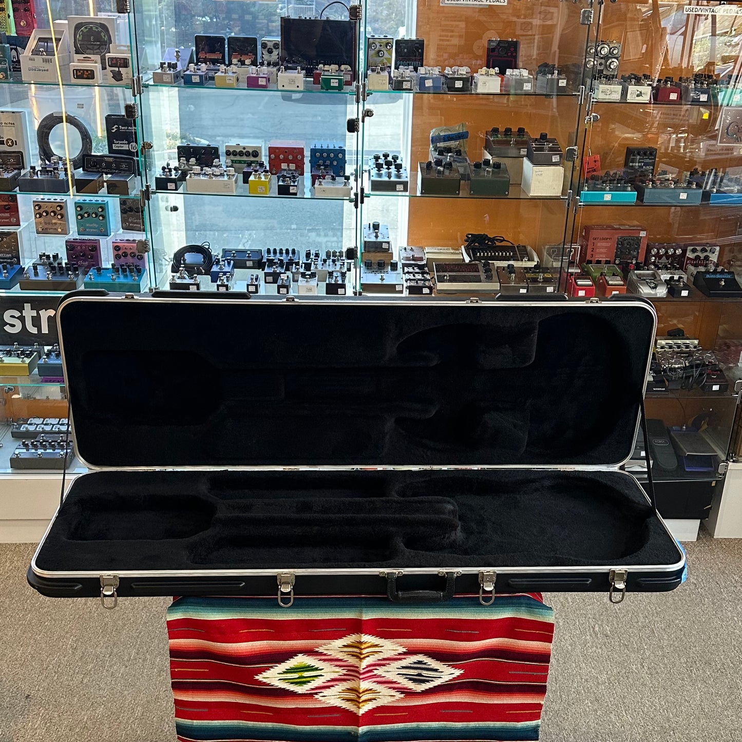 Ernie Ball/Music Man 20th Anniversary StingRay Bass  Natural(1996)