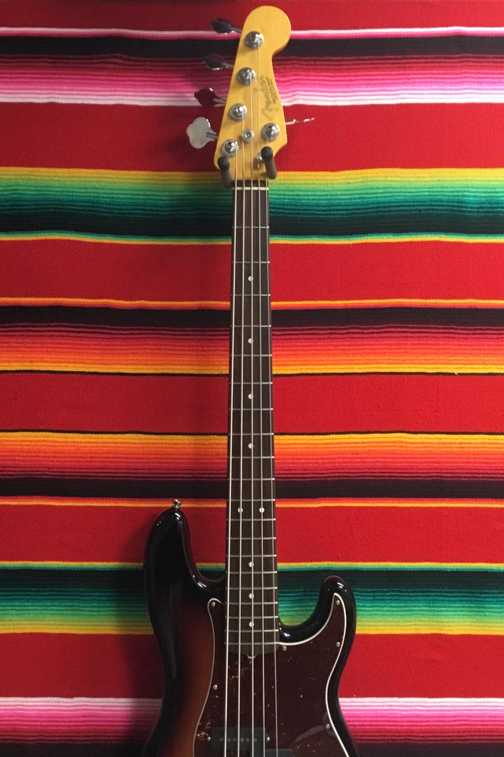 Fender American Professional II Precision Bass V Sunburst (2022)