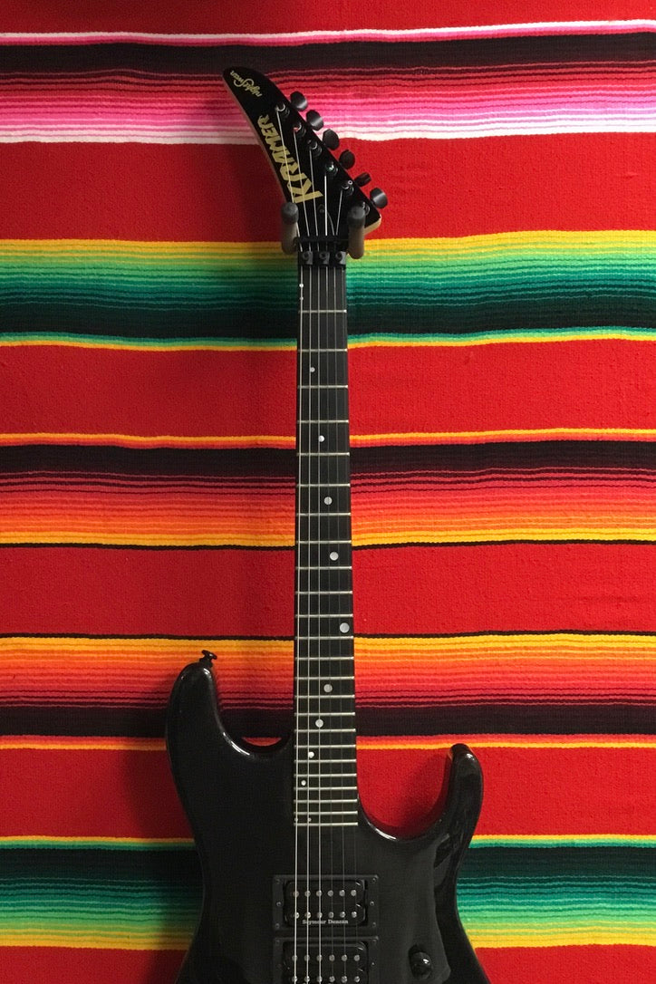 Kramer NightSwan in Jet Black Metallic (2021)