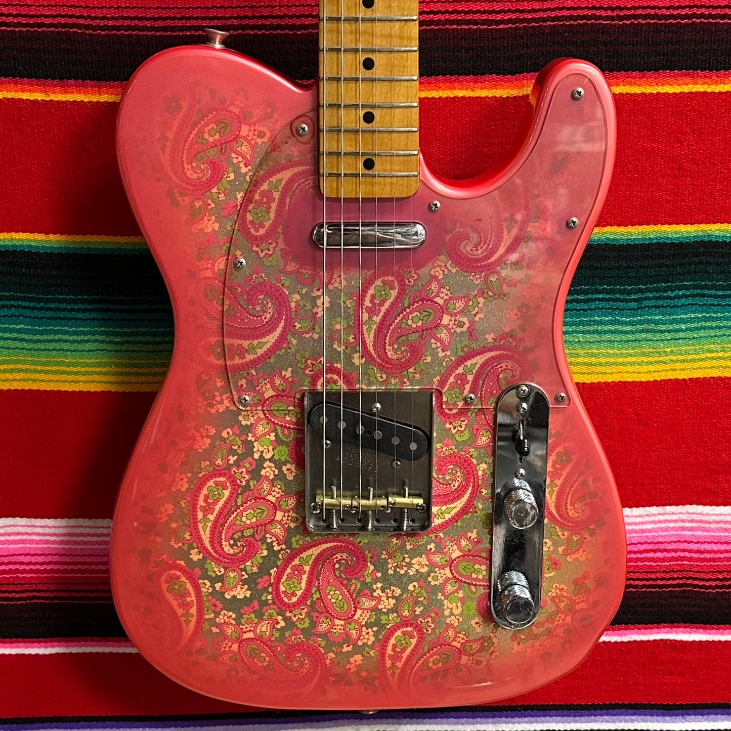 Fender MIJ TL69-75 Pink Paisley Telecaster (1988)