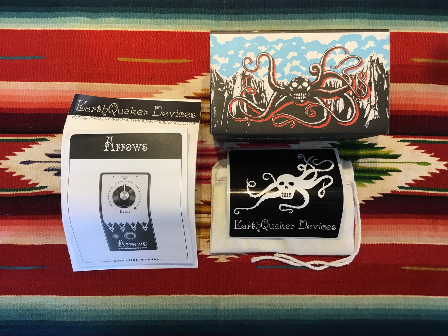 EarthQuaker Devices Arrows V2 Preamp Booster