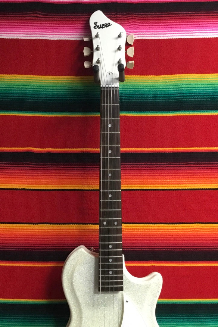 Supro 1572SW Belmont Single Pickup Americana Series Electric Guitar Sparkle White