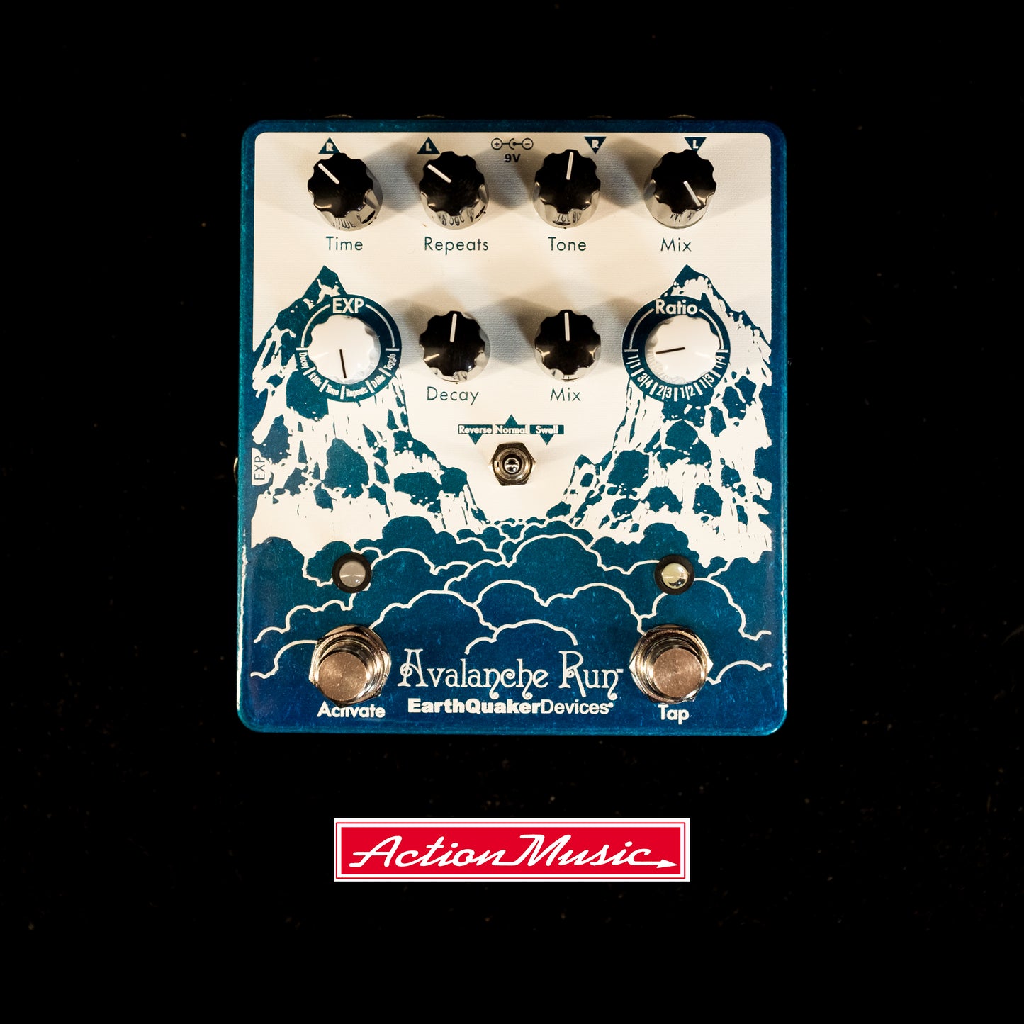 EarthQuaker Devices Avalanche Run Stereo Delay and Reverb Pedal with Tap Tempo